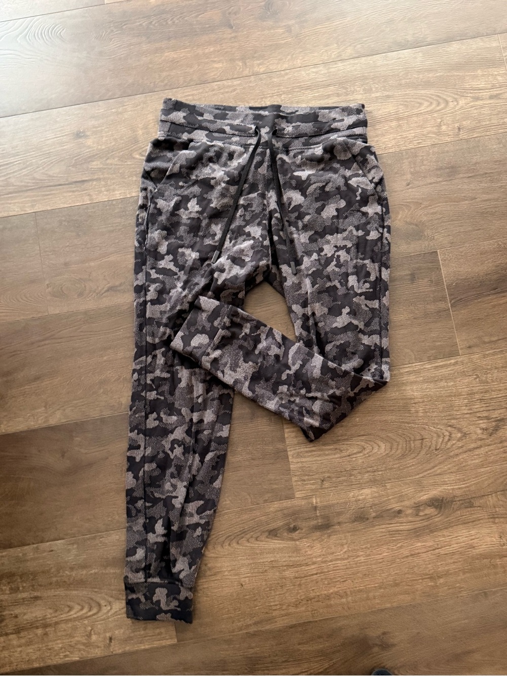 Lululemon rulu jogger camo